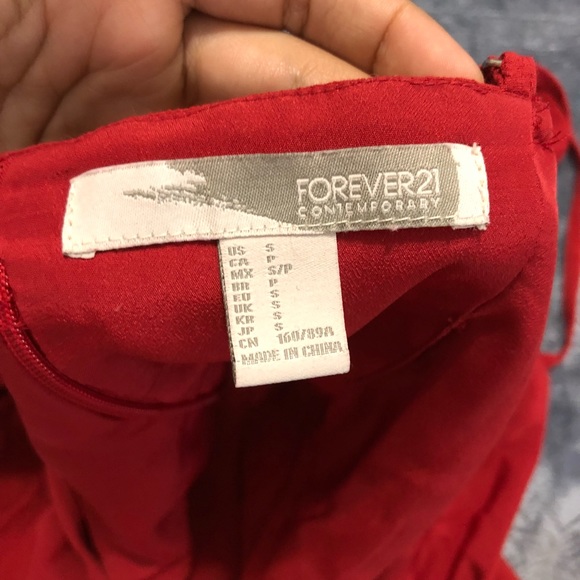 Forever 21 red crop top - Picture 2 of 3